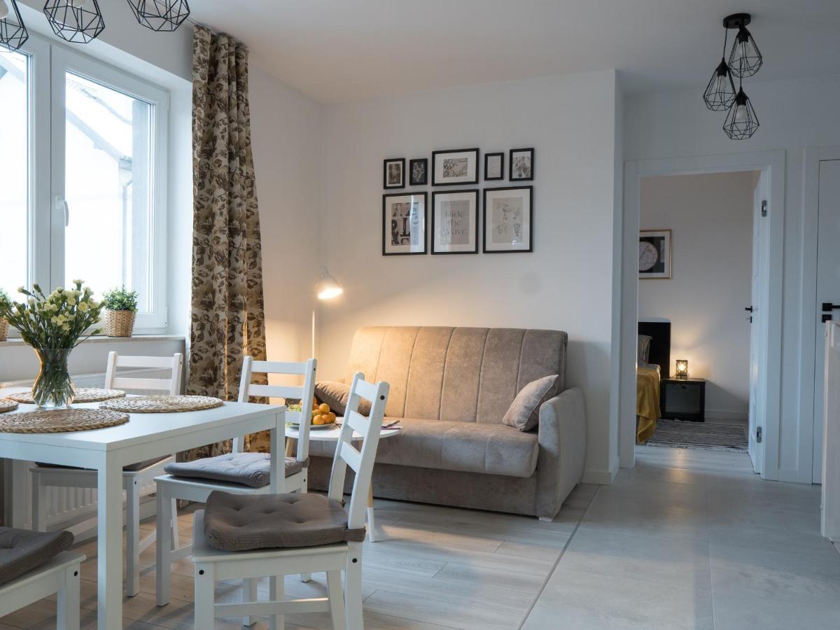 Apartament Clever 2 Kamienica Grochow ワルシャワ エクステリア 写真